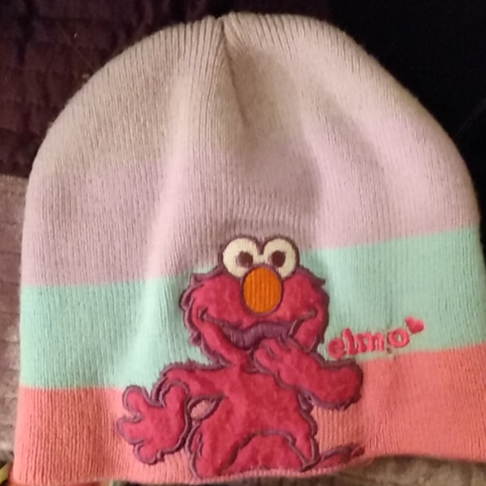 Girls toddlers Elmo winter hat